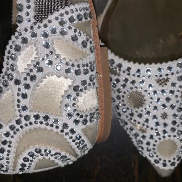 Badgley Mischka Gigi Embellished Pointed-Toe Flats - Picture 9 of 11